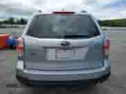 2017 Subaru Forester z VIN JF2SJABC2HH408727, wystawiony jako Copart lot #57682295 z przebiegiem 219 609 mil mil oraz Czysty tytuł • Clean title. Historia ofert i sprzedaży dostępna na DreamBid. Obrazek 6.