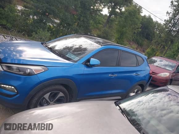 2017 Hyundai Tucson Eco z VIN KM8J33A27HU475853, wystawiony jako IAAI lot #43066080 z przebiegiem 96 710 mil mil oraz . Historia ofert i sprzedaży dostępna na DreamBid. Obrazek 14.