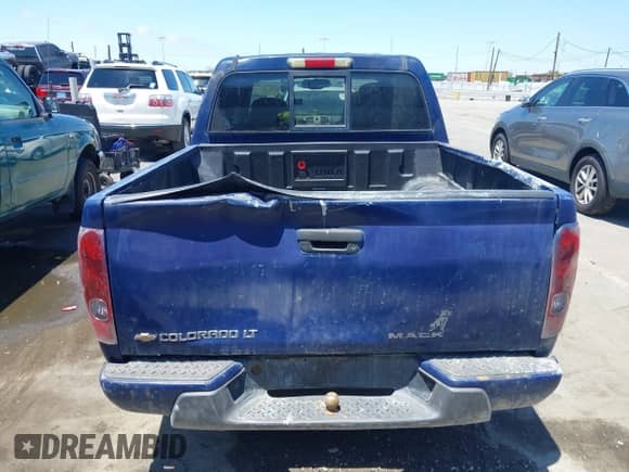 2010 Chevrolet Colorado 1LT z VIN 1GCDSCD93A8121274, wystawiony jako IAAI lot #42386168 z przebiegiem Nie podano mil oraz . Historia ofert i sprzedaży dostępna na DreamBid. Obrazek 16.