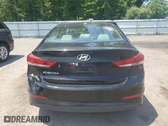 2017 Hyundai Elantra Value Edition z VIN KMHD84LFXHU170013, wystawiony jako Copart lot #61629005 z przebiegiem 96 908 mil mil oraz Szkoda całkowita • Salvage title. Historia ofert i sprzedaży dostępna na DreamBid. Obrazek 6.