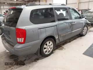 2008 Hyundai Entourage GLS с VIN KNDMC233886056996, выставлен на аукционе IAAI как лот 42020467 с пробегом 188 653 миль миль и . История ставок и продаж доступна на DreamBid. Изображение 4.