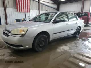 2004 Chevrolet Malibu z VIN 1G1ZS52FX4F152685, wystawiony jako Copart lot #63040175 z przebiegiem 407 264 mil mil oraz Szkoda całkowita • Salvage title. Historia ofert i sprzedaży dostępna na DreamBid. Obrazek 1.