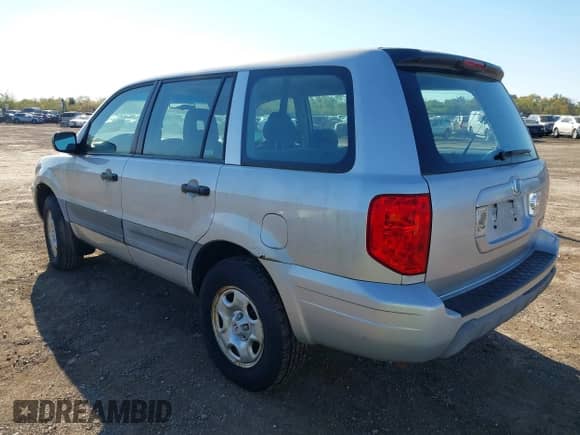 2005 Honda Pilot LX с VIN 2HKYF18145H563888, выставлен на аукционе IAAI как лот 43527037 с пробегом 175 578 миль миль и . История ставок и продаж доступна на DreamBid. Изображение 3.