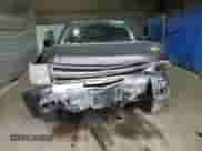2011 Chevrolet Silverado 1500 LT with VIN 1GCRKSE02BZ333689, listed as a Copart auction lot 69309855 with 120,443 mi miles and Salvage title. Bid and sale history available at DreamBid. Image 5.