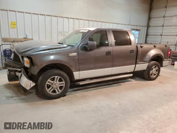 2007 Ford F-150 XLT с VIN 1FTRW02W07KA94452, выставлен на аукционе Copart как лот 47552485 с пробегом 335 643 миль миль и Списание • Salvage title. История ставок и продаж доступна на DreamBid. Изображение 1.