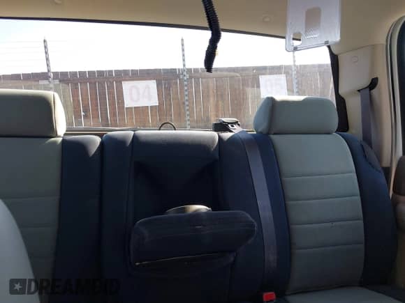 2013 Chevrolet Silverado 2500HD Work Truck z VIN 1GC1KVCG9DF222222, wystawiony jako IAAI lot #42653475 z przebiegiem Nie podano mil oraz . Historia ofert i sprzedaży dostępna na DreamBid. Obrazek 8.