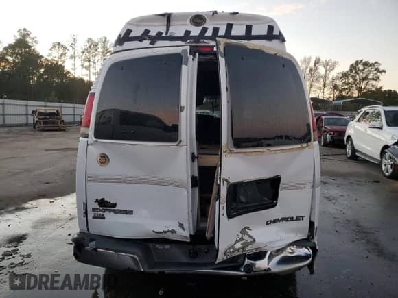 1999 Chevrolet Express с VIN 1GBFG15R5X1114149, выставлен на аукционе Copart как лот 81694184 с пробегом Не указан миль и Списание • Salvage title. История ставок и продаж доступна на DreamBid. Изображение 6.