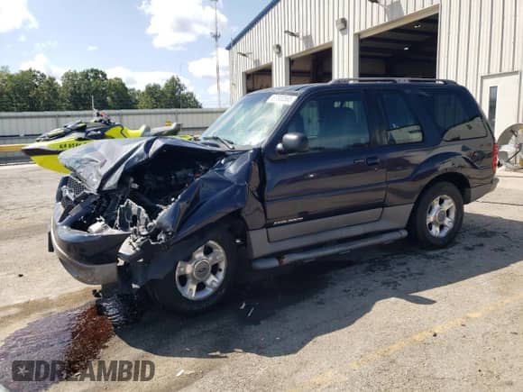 2002 Ford Explorer with VIN 1FMCU60E02UC04207, listed as a Copart auction lot 67380565 with 175,856 mi miles and Salvage title. Bid and sale history available at DreamBid. Image 1.