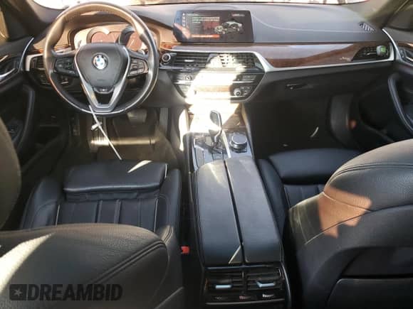 2018 BMW 5 Series 530i xDrive с VIN WBAJA7C54JWA73632, выставлен на аукционе Copart как лот 84814605 с пробегом 69 759 миль миль и Чистый • Clean title. История ставок и продаж доступна на DreamBid. Изображение 8.