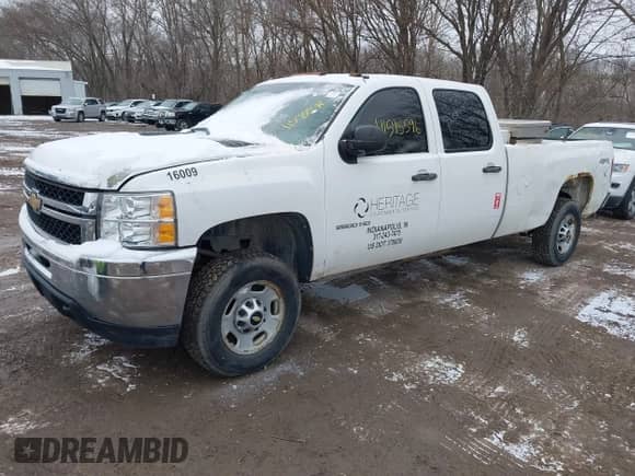 2011 Chevrolet Silverado 2500HD Work Truck с VIN 1GC1KVC85BF262786, выставлен на аукционе IAAI как лот 41595596 с пробегом 201 861 миль миль и . История ставок и продаж доступна на DreamBid. Изображение 2.
