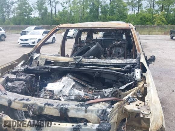 2021 Cadillac Escalade Sport Platinum с VIN 1GYS4GKL0MR228590, выставлен на аукционе IAAI как лот 42732928 с пробегом Не указан миль и . История ставок и продаж доступна на DreamBid. Изображение 6.