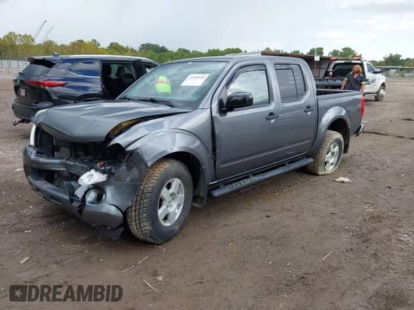 2021 Nissan Frontier SV with VIN 1N6ED0EAXMN709455, listed as a IAAI auction lot 43250918 with 31,370 mi miles and . Bid and sale history available at DreamBid. Image 2.