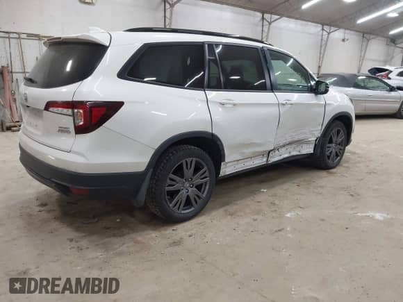 2022 Honda Pilot Sport z VIN 5FNYF6H35NB042711, wystawiony jako IAAI lot #43217888 z przebiegiem 69 243 mil mil oraz . Historia ofert i sprzedaży dostępna na DreamBid. Obrazek 4.