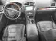 2018 Ford Explorer Platinum с VIN 1FM5K8HT9JGA65575, выставлен на аукционе Copart как лот 80067885 с пробегом 127 549 миль миль и Списание • Salvage title. История ставок и продаж доступна на DreamBid. Изображение 8.