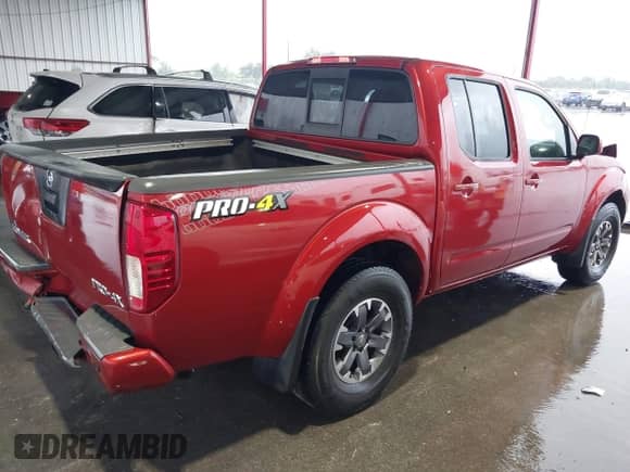 2016 Nissan Frontier S z VIN 1N6AD0EV3GN741881, wystawiony jako IAAI lot #42197636 z przebiegiem 101 565 mil mil oraz . Historia ofert i sprzedaży dostępna na DreamBid. Obrazek 4.