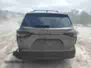 2024 Toyota Sienna XLE with VIN 5TDJRKEC2RS199605, listed as a Copart auction lot 69401405 with 31,644 mi miles and Salvage title. Bid and sale history available at DreamBid. Image 6.