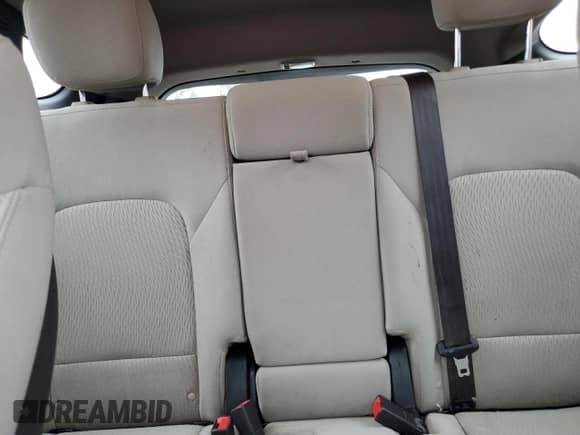 2017 Hyundai Santa Fe 2.4L с VIN 5XYZUDLB8HG487843, выставлен на аукционе Copart как лот 70696665 с пробегом 153 548 миль миль и Списание • Salvage title. История ставок и продаж доступна на DreamBid. Изображение 10.