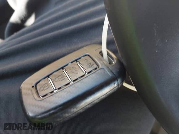 2012 Hyundai Genesis 3.8L с VIN KMHGC4DD8CU189435, выставлен на аукционе IAAI как лот 43374198 с пробегом 110 125 миль миль и . История ставок и продаж доступна на DreamBid. Изображение 11.