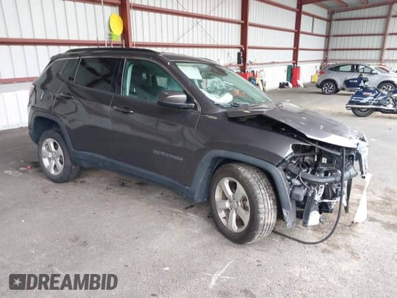 2019 Jeep Compass Latitude с VIN 3C4NJDBB2KT792361, выставлен на аукционе IAAI как лот 42898036 с пробегом Не указан миль и . История ставок и продаж доступна на DreamBid. Изображение 1.
