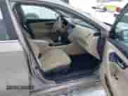 2015 Nissan Altima S с VIN 1N4AL3AP7FN890135, выставлен на аукционе IAAI как лот 41284022 с пробегом 272 865 миль миль и . История ставок и продаж доступна на DreamBid. Изображение 5.