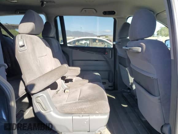 2005 Honda Odyssey EX z VIN 5FNRL38445B079706, wystawiony jako Copart lot #85196605 z przebiegiem 243 000 mil mil oraz Szkoda całkowita • Salvage title. Historia ofert i sprzedaży dostępna na DreamBid. Obrazek 11.