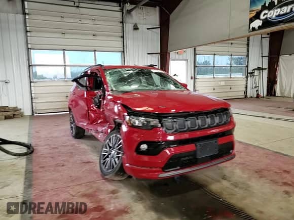 2022 Jeep Compass (RED) Edition z VIN 3C4NJDCB3NT207080, wystawiony jako Copart lot #60460855 z przebiegiem Nie podano mil oraz Szkoda całkowita • Salvage title. Historia ofert i sprzedaży dostępna na DreamBid. Obrazek 14.