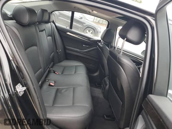 2016 BMW 5 Series 535i xDrive с VIN WBA5B3C52GG258611, выставлен на аукционе Copart как лот 80854105 с пробегом 117 993 миль миль и Чистый • Clean title. История ставок и продаж доступна на DreamBid. Изображение 10.