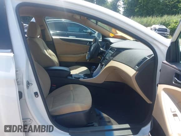 2011 Hyundai Sonata GLS z VIN 5NPEB4AC4BH128344, wystawiony jako IAAI lot #42872709 z przebiegiem 132 789 mil mil oraz . Historia ofert i sprzedaży dostępna na DreamBid. Obrazek 5.