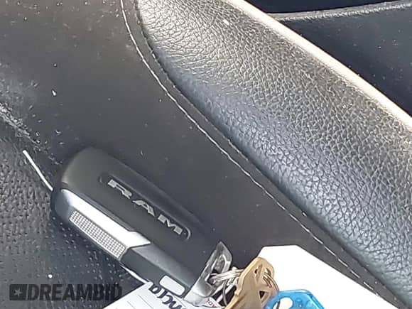 2023 Ram 1500 Laramie с VIN 1C6SRFJT3PN582111, выставлен на аукционе IAAI как лот 42383079 с пробегом 41 513 миль миль и . История ставок и продаж доступна на DreamBid. Изображение 11.