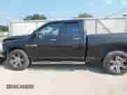 2010 Dodge 1500 SLT z VIN 1D7RB1GT1AS109666, wystawiony jako IAAI lot #43236138 z przebiegiem 213 079 mil mil oraz . Historia ofert i sprzedaży dostępna na DreamBid. Obrazek 14.