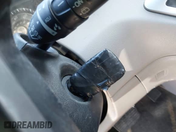 2013 Honda Odyssey EX-L с VIN 5FNRL5H69DB029525, выставлен на аукционе IAAI как лот 43136960 с пробегом Не указан миль и . История ставок и продаж доступна на DreamBid. Изображение 11.