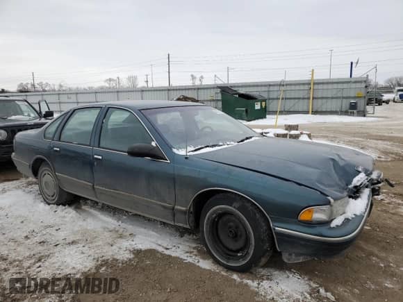 1996 Chevrolet Caprice 1SA Special Value с VIN 1G1BL52W7TR141932, выставлен на аукционе Copart как лот 45181475 с пробегом Не указан миль и Чистый • Clean title. История ставок и продаж доступна на DreamBid. Изображение 4.