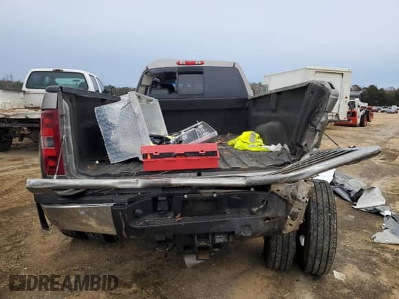 2014 Chevrolet Silverado 3500HD LTZ с VIN 1GC4K1C81EF128528, выставлен на аукционе Copart как лот 86098474 с пробегом 179 717 миль миль и Списание • Salvage title. История ставок и продаж доступна на DreamBid. Изображение 6.