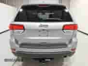 2020 Jeep Grand Cherokee Laredo E z VIN 1C4RJFAGXLC153684, wystawiony jako Copart lot #86517945 z przebiegiem 139 511 mil mil oraz Czysty tytuł • Clean title. Historia ofert i sprzedaży dostępna na DreamBid. Obrazek 6.
