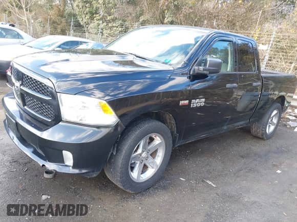 2013 Ram 1500 Tradesman z VIN 1C6RR7FTXDS540061, wystawiony jako IAAI lot #41411343 z przebiegiem 225 187 mil mil oraz . Historia ofert i sprzedaży dostępna na DreamBid. Obrazek 18.