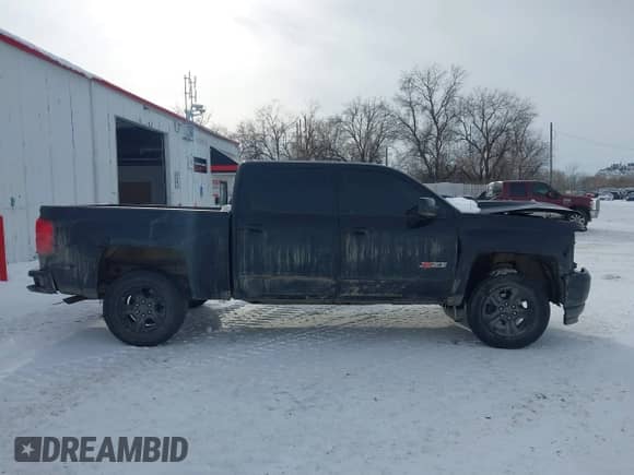 2018 Chevrolet Silverado 1500 LTZ с VIN 3GCUKSEC5JG172533, выставлен на аукционе IAAI как лот 41492185 с пробегом 103 831 миль миль и . История ставок и продаж доступна на DreamBid. Изображение 14.
