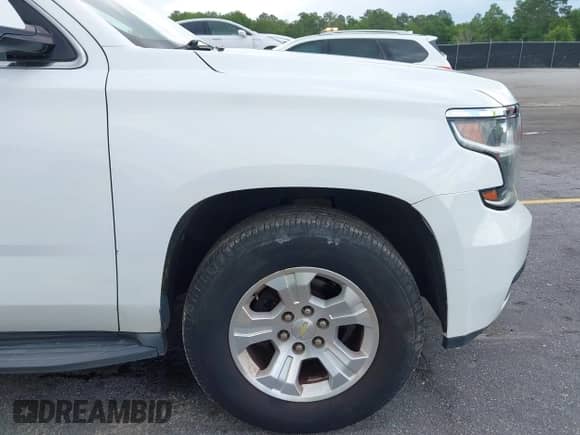 2015 Chevrolet Tahoe Commercial with VIN 1GNLC2EC1FR721538, listed as a IAAI auction lot 42274601 with 138,991 mi miles and . Bid and sale history available at DreamBid. Image 17.