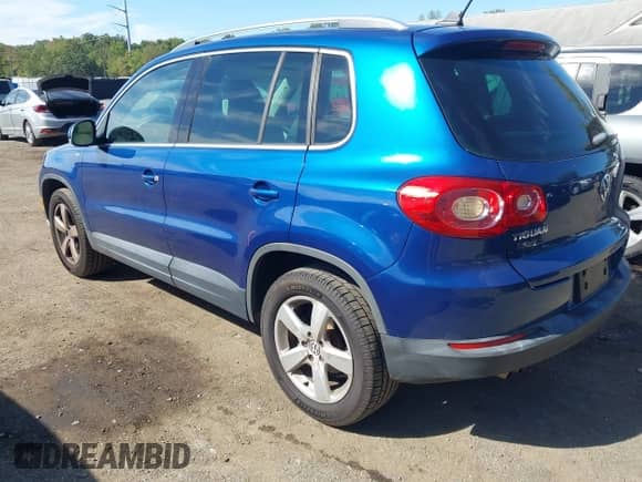 2010 Volkswagen Tiguan с VIN WVGAV9AXXAW003911, выставлен на аукционе IAAI как лот 43339863 с пробегом 86 869 миль миль и . История ставок и продаж доступна на DreamBid. Изображение 3.