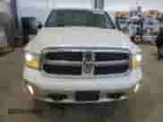 2013 Ram 1500 Laramie Longhorn z VIN 1C6RR7PT4DS504316, wystawiony jako Copart lot #69612525 z przebiegiem 176 489 mil mil oraz Szkoda całkowita • Salvage title. Historia ofert i sprzedaży dostępna na DreamBid. Obrazek 5.