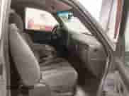 2003 Chevrolet Silverado 1500 с VIN 2GCEK19T131397682, выставлен на аукционе IAAI как лот 41596621 с пробегом Не указан миль и . История ставок и продаж доступна на DreamBid. Изображение 5.