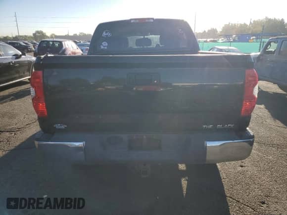 2016 Toyota Tundra SR5 z VIN 5TFDW5F13GX559654, wystawiony jako Copart lot #81933465 z przebiegiem 126 027 mil mil oraz Szkoda całkowita • Salvage title. Historia ofert i sprzedaży dostępna na DreamBid. Obrazek 6.