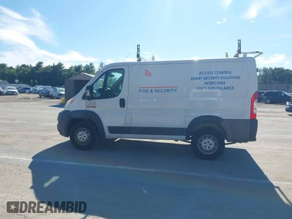 2017 Ram ProMaster Cargo with VIN 3C6TRVNG1HE530266, listed as a IAAI auction lot 42789494 with 167,730 mi miles and . Bid and sale history available at DreamBid. Image 14.