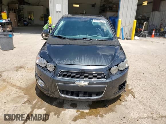 2015 Chevrolet Sonic LTZ with VIN 1G1JE6SBXF4186115, listed as a Copart auction lot 68113275 with 89,304 mi miles and Salvage title. Bid and sale history available at DreamBid. Image 5.