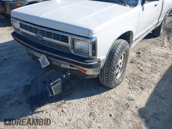 1992 Chevrolet S-10 с VIN 1GCCT19Z1N8122239, выставлен на аукционе IAAI как лот 41667807 с пробегом 400 708 миль миль и . История ставок и продаж доступна на DreamBid. Изображение 12.