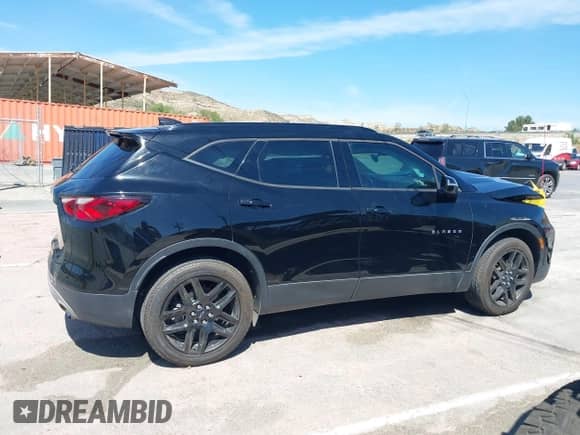 2020 Chevrolet Blazer LT with VIN 3GNKBDRSXLS563480, listed as a IAAI auction lot 42078861 with 122,308 mi miles and . Bid and sale history available at DreamBid. Image 13.