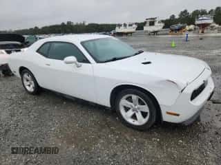 2014 Dodge Challenger SXT с VIN 2C3CDYAG1EH304523, выставлен на аукционе Copart как лот 84471595 с пробегом 170 627 миль миль и Чистый • Clean title. История ставок и продаж доступна на DreamBid. Изображение 4.