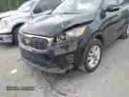 2020 Kia Sorento L with VIN 5XYPG4A37LG628761, listed as a IAAI auction lot 42959898 with 141,947 mi miles and . Bid and sale history available at DreamBid. Image 6.