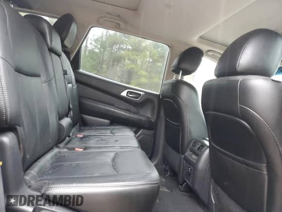 2014 Nissan Pathfinder Platinum Hybrid with VIN 5N1CR2MM9EC652791, listed as a Copart auction lot 84707585 with 123,115 mi miles and Clean title. Bid and sale history available at DreamBid. Image 11.