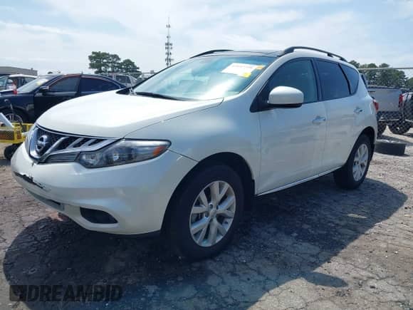 2012 Nissan Murano SV z VIN JN8AZ1MU3CW121043, wystawiony jako IAAI lot #43157729 z przebiegiem 63 050 mil mil oraz . Historia ofert i sprzedaży dostępna na DreamBid. Obrazek 2.
