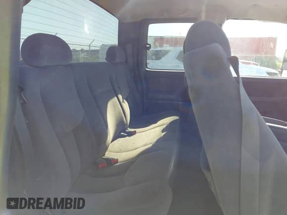 2003 GMC Sierra 1500 SLT z VIN 1GTEK19T93E376805, wystawiony jako IAAI lot #42238370 z przebiegiem 245 948 mil mil oraz . Historia ofert i sprzedaży dostępna na DreamBid. Obrazek 8.